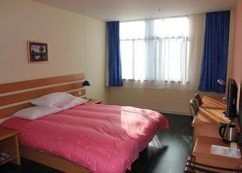 Home Inn Suzhoutrain Station North Square Сучжоу Экстерьер фото
