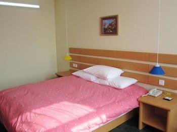Home Inn Suzhoutrain Station North Square Сучжоу Экстерьер фото